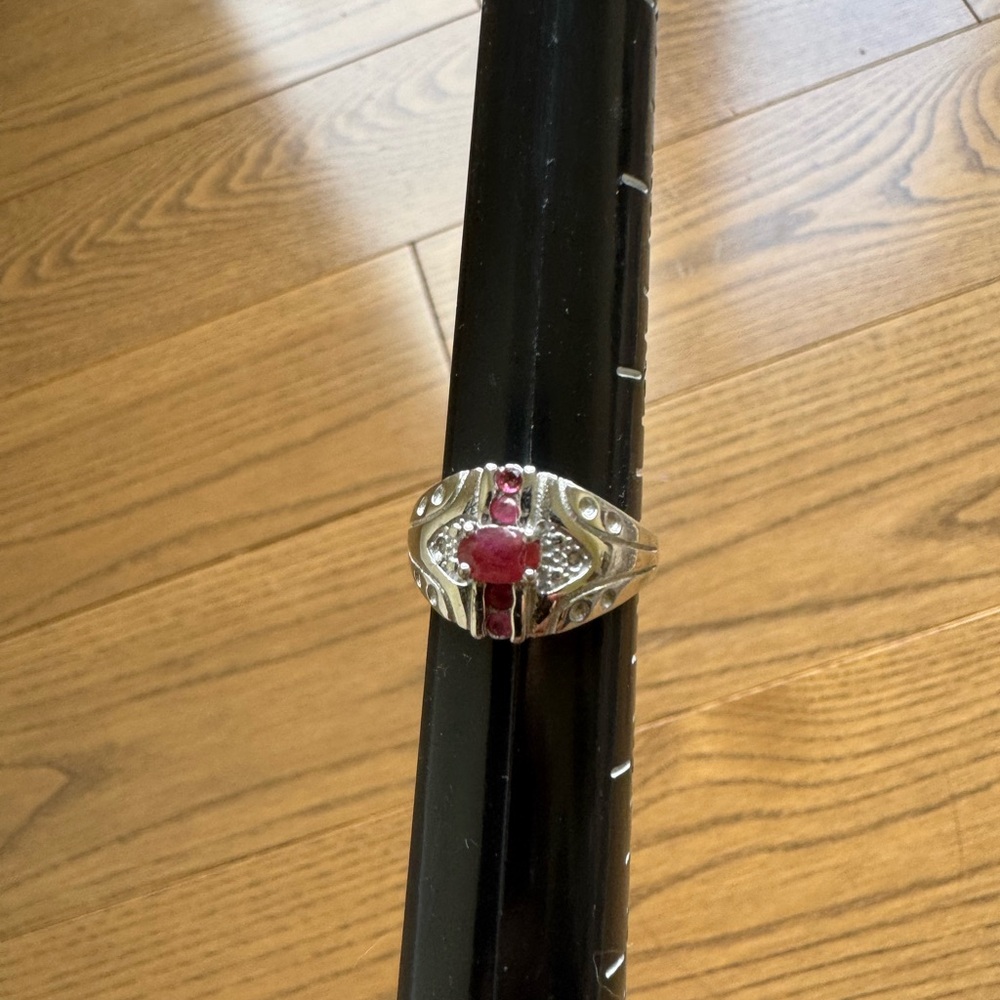 Elegant Silver and Ruby Women's Ring